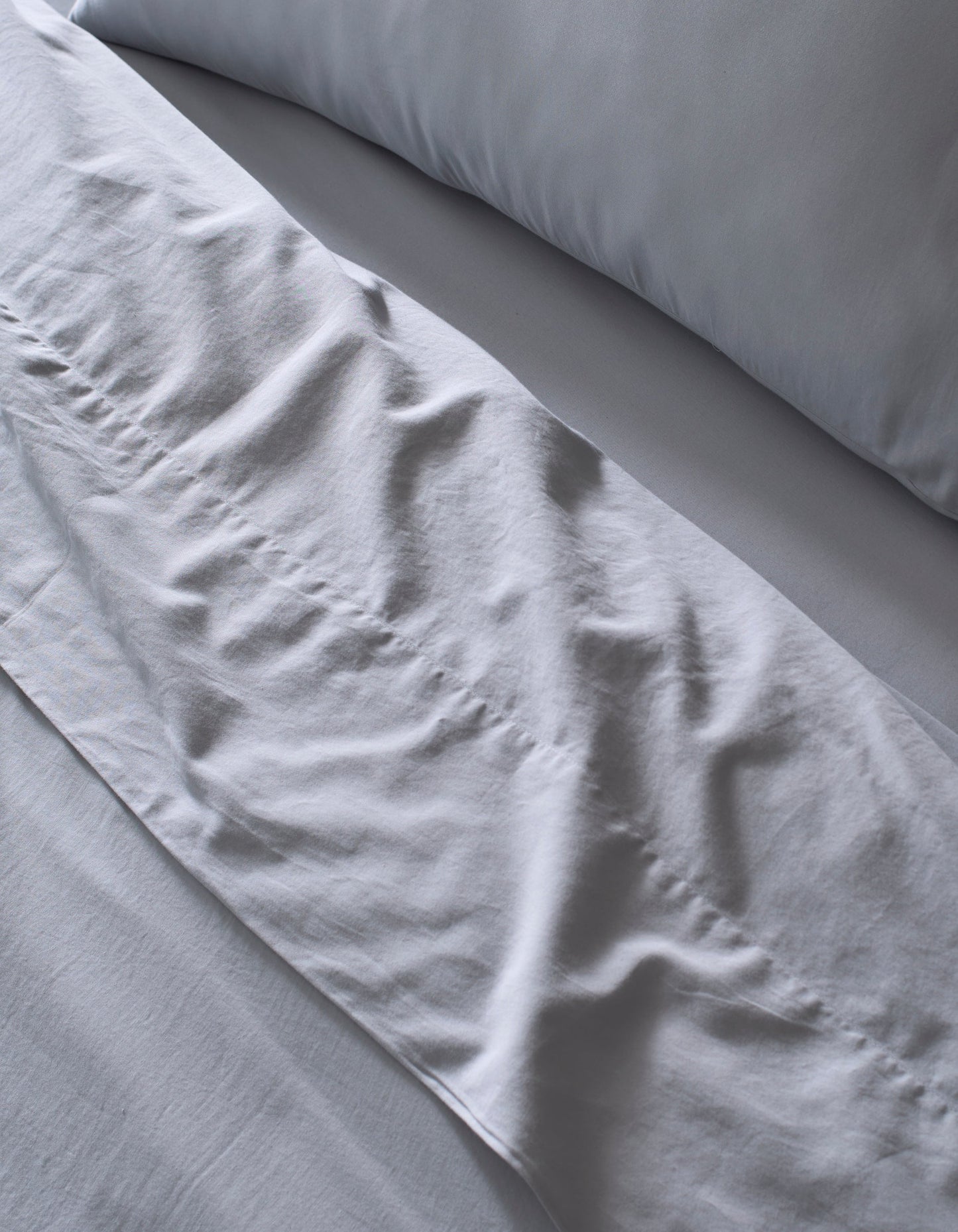 Soft-Wash Cotton Bedding Deluxe Bundle - Down Alternative