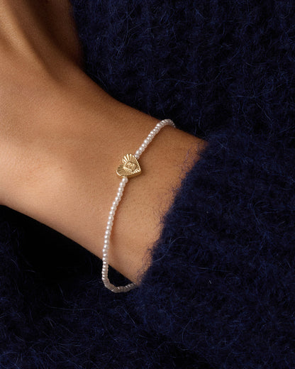 Pearl Vintage Heart Alphabet Bracelet