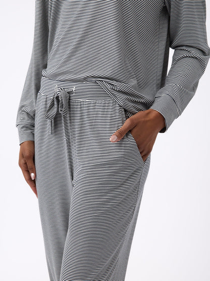 Women's Bamboo Stretch-Knit Tapered Pant