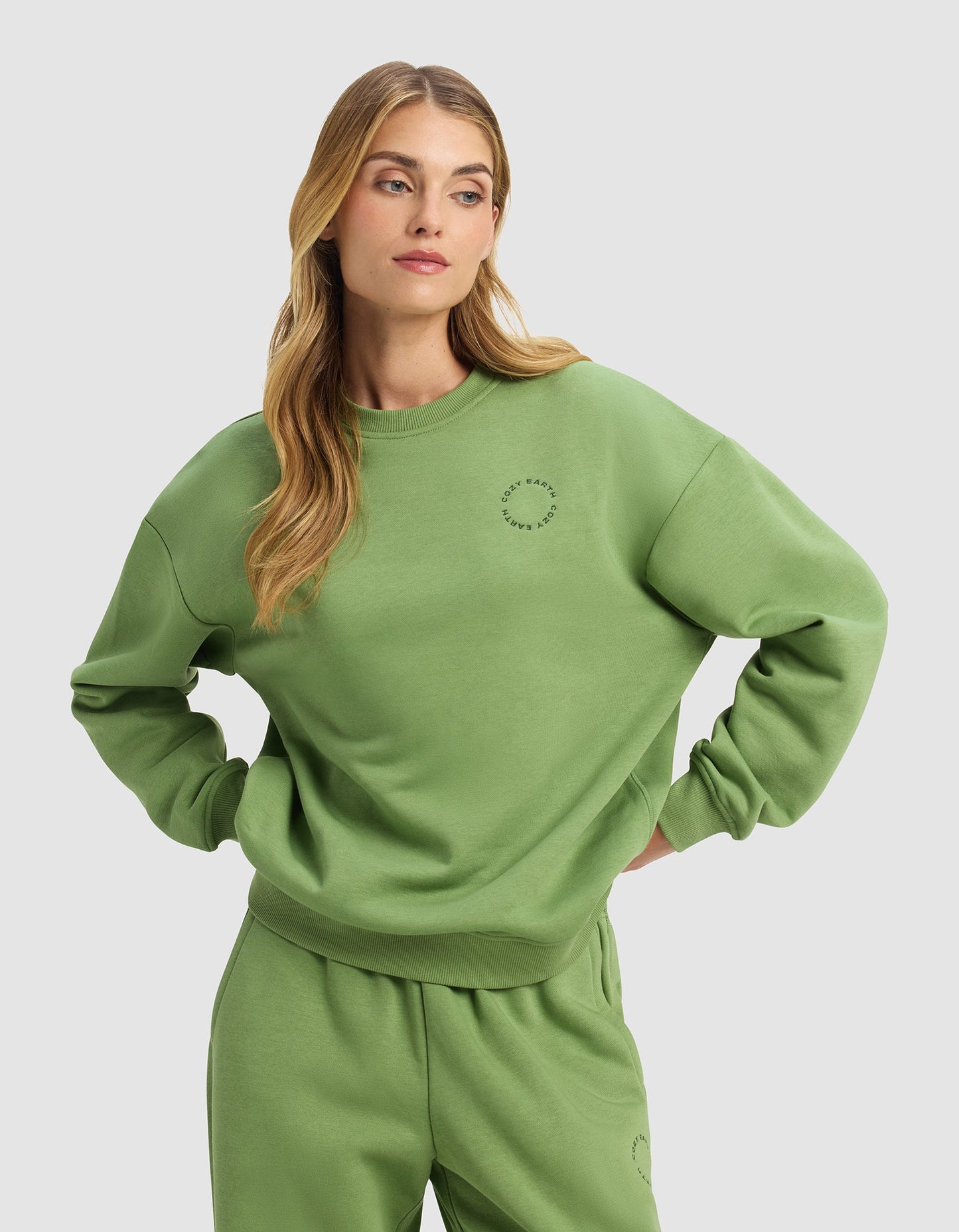 Women's Cityscape 2.0 Crewneck & Wide Leg Pant Set