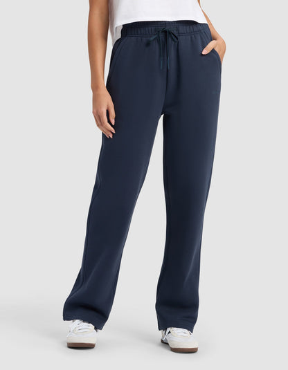 Women's Cityscape 2.0 Crewneck & Wide Leg Pant Set