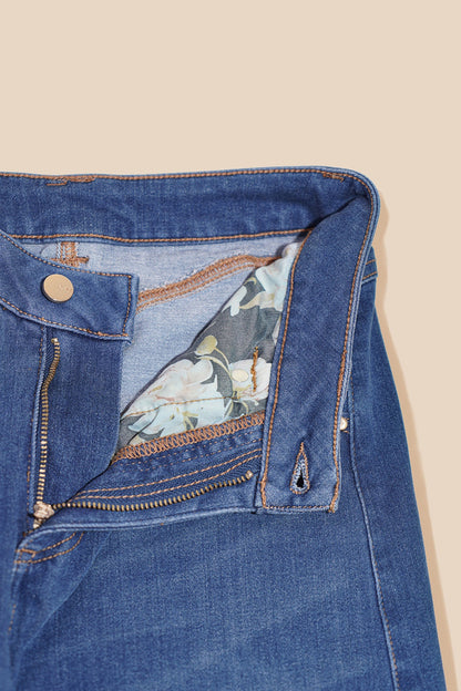Superstretch Bootcut Flare Jeans  - Medium Wash